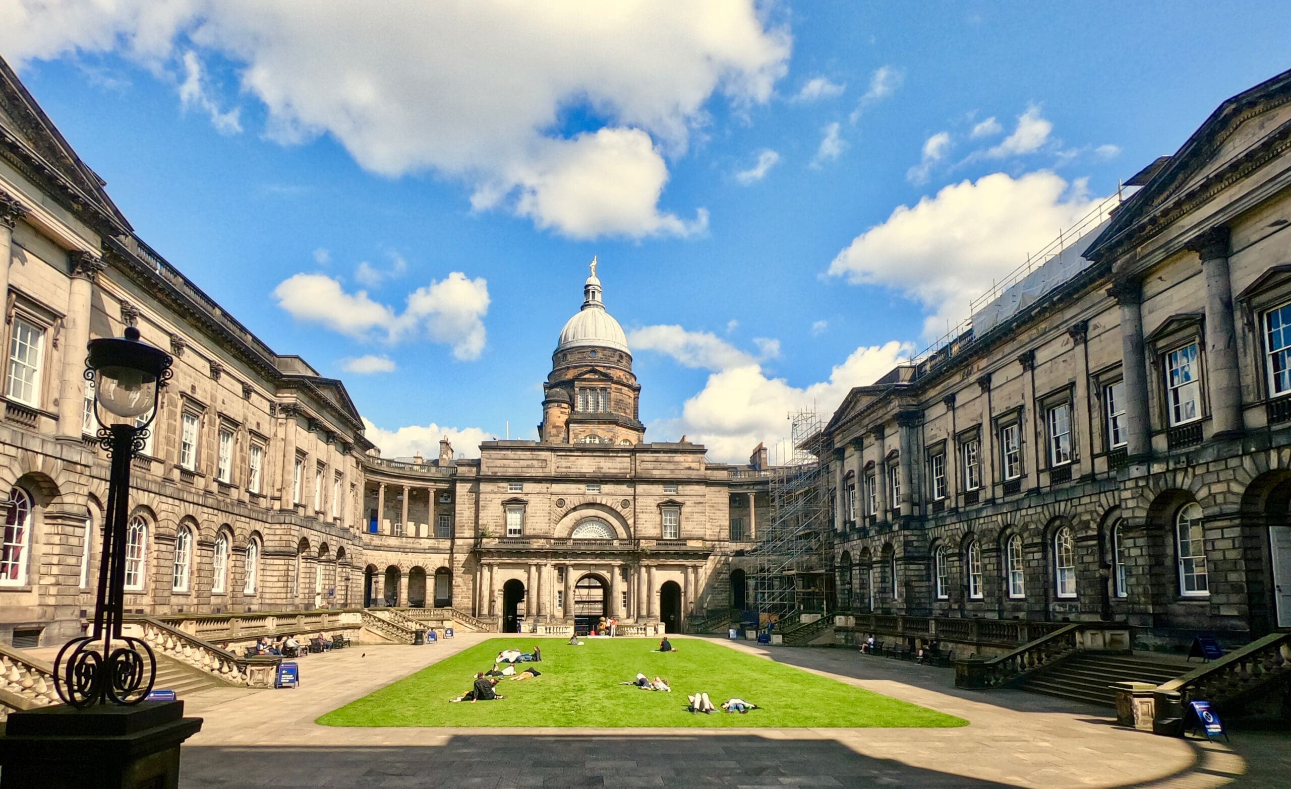 Edinburgh,University,,Famous,Landmark,,The,Old,College,Which,Houses,The